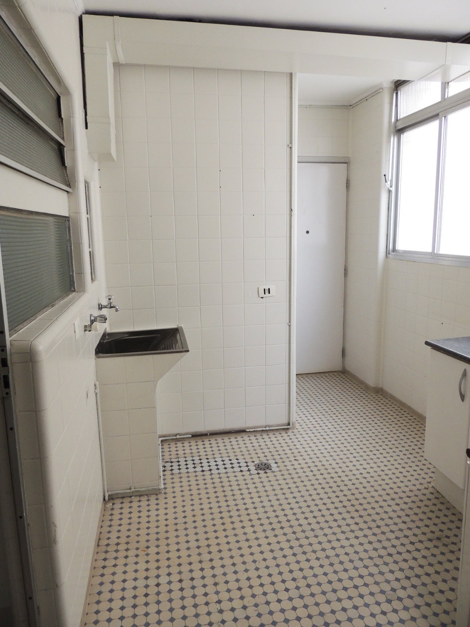 Apartamento à venda com 3 quartos, 186m² - Foto 6