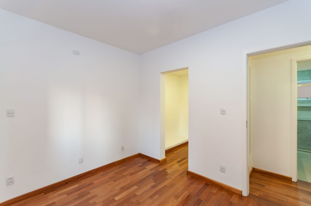 Apartamento à venda com 2 quartos, 94m² - Foto 4