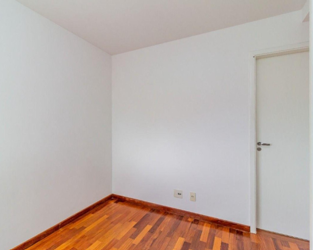 Apartamento à venda com 3 quartos, 136m² - Foto 35