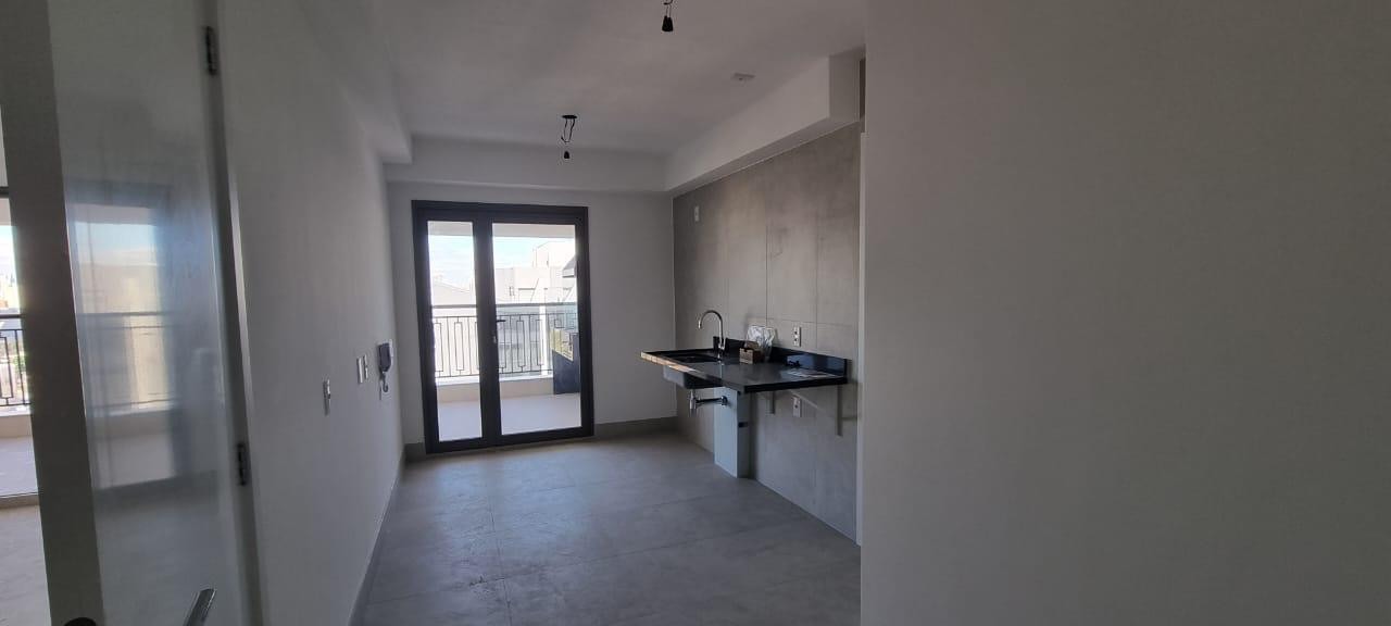 Apartamento à venda com 3 quartos, 149m² - Foto 9