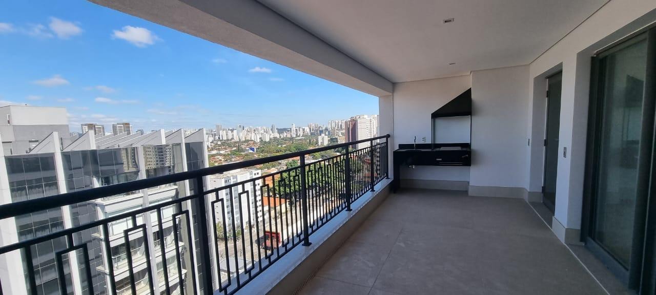 Apartamento à venda com 3 quartos, 149m² - Foto 4