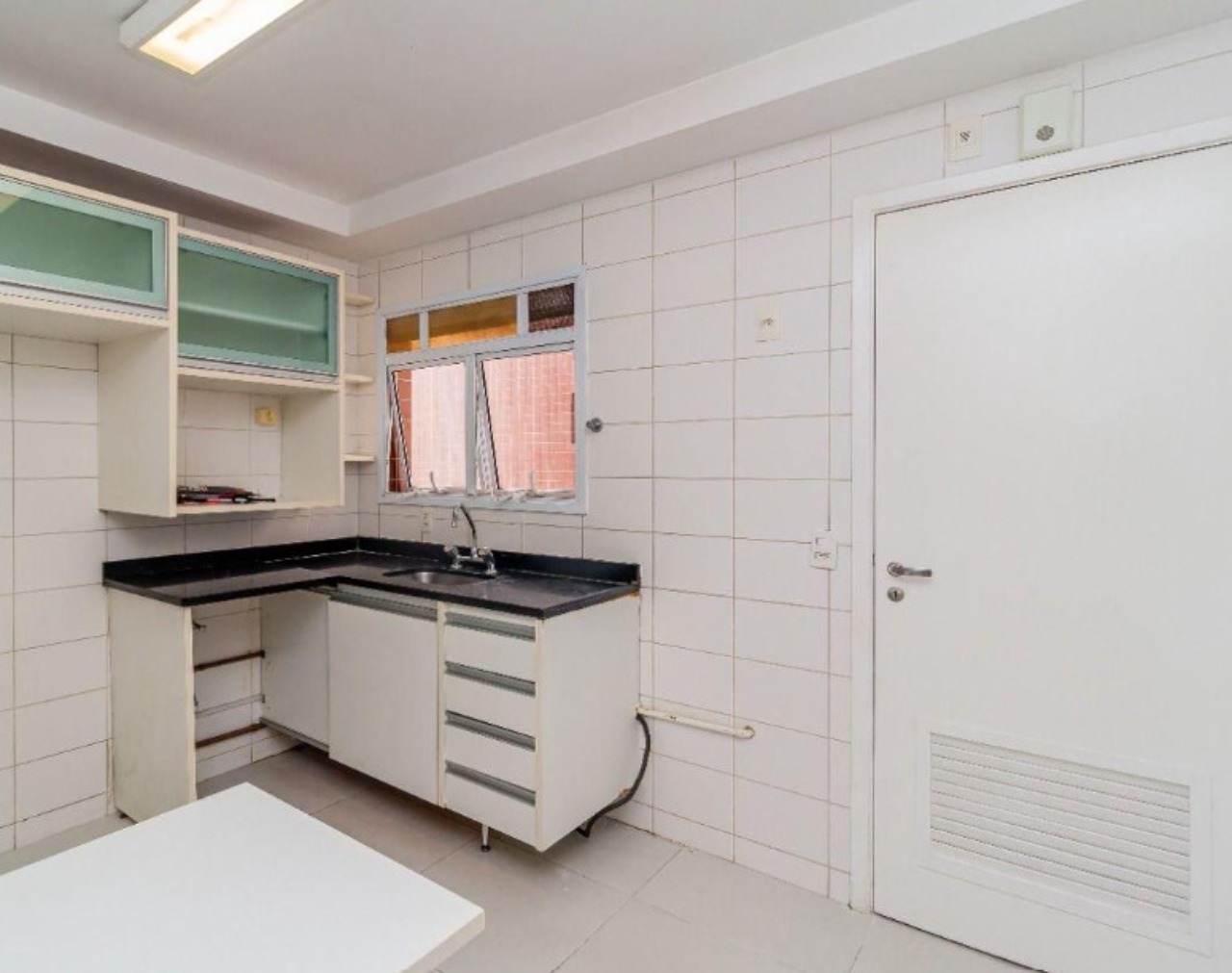 Apartamento à venda com 3 quartos, 136m² - Foto 15