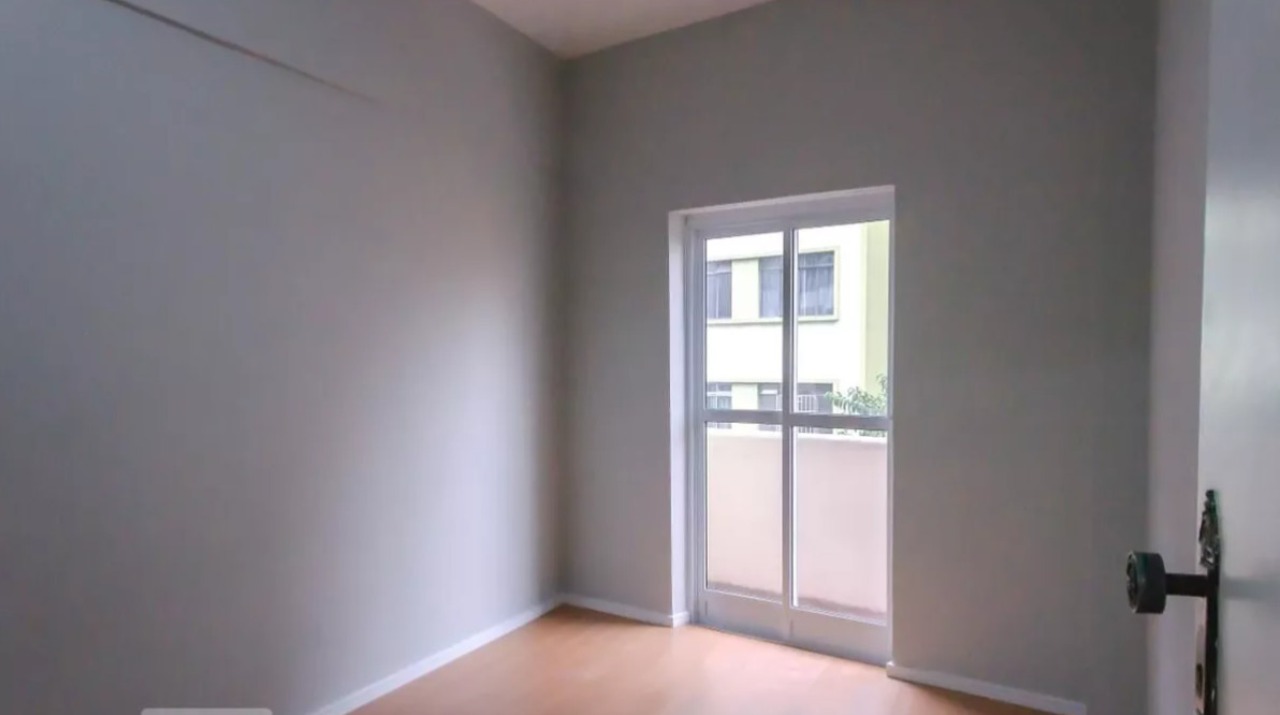 Apartamento à venda com 1 quarto, 60m² - Foto 11