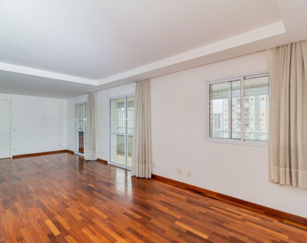 Apartamento à venda com 3 quartos, 136m² - Foto 37