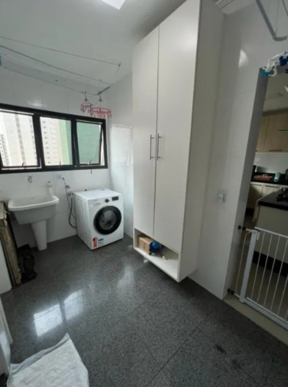 Apartamento à venda com 3 quartos, 160m² - Foto 6