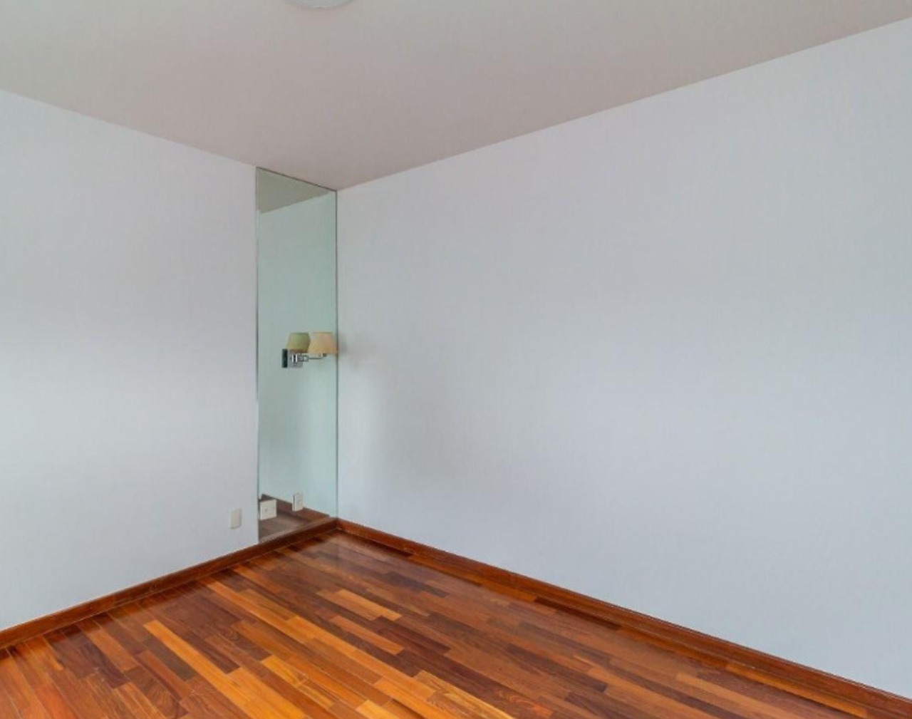 Apartamento à venda com 3 quartos, 136m² - Foto 19