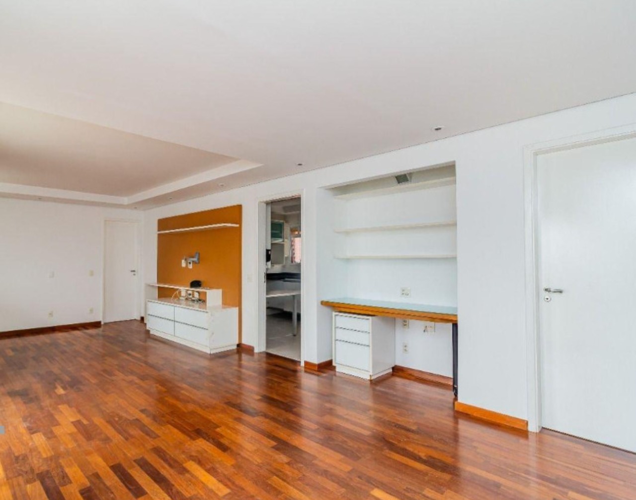 Apartamento à venda com 3 quartos, 136m² - Foto 28