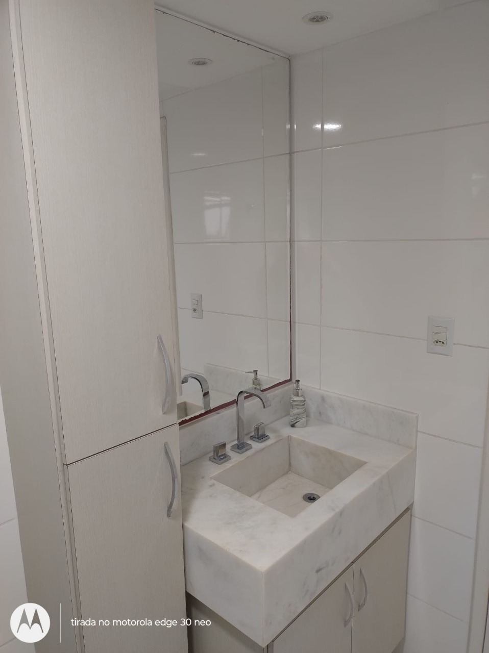 Apartamento à venda com 2 quartos, 69m² - Foto 2