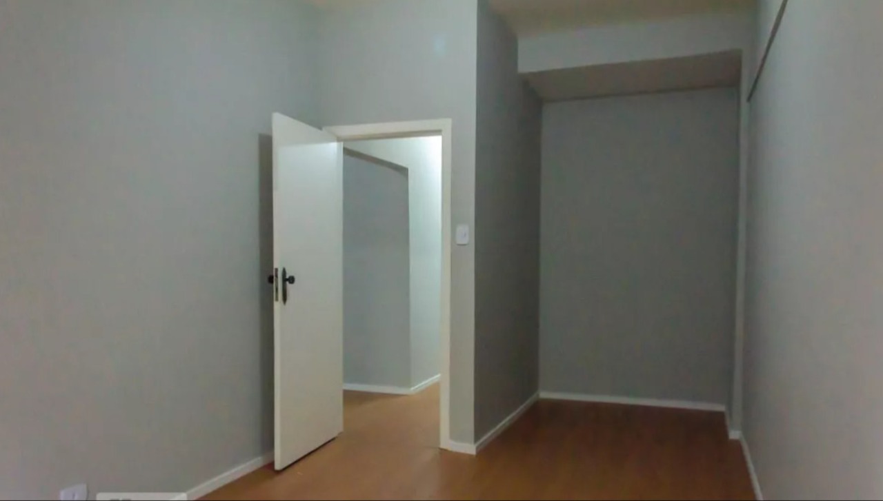 Apartamento à venda com 1 quarto, 60m² - Foto 12