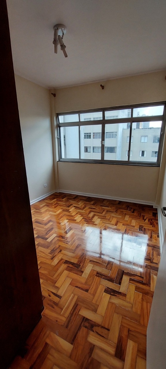 Apartamento à venda com 3 quartos, 80m² - Foto 14