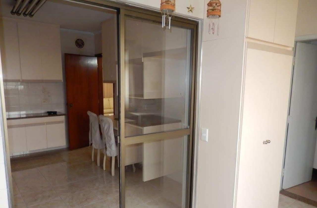 Apartamento à venda com 3 quartos, 129m² - Foto 8