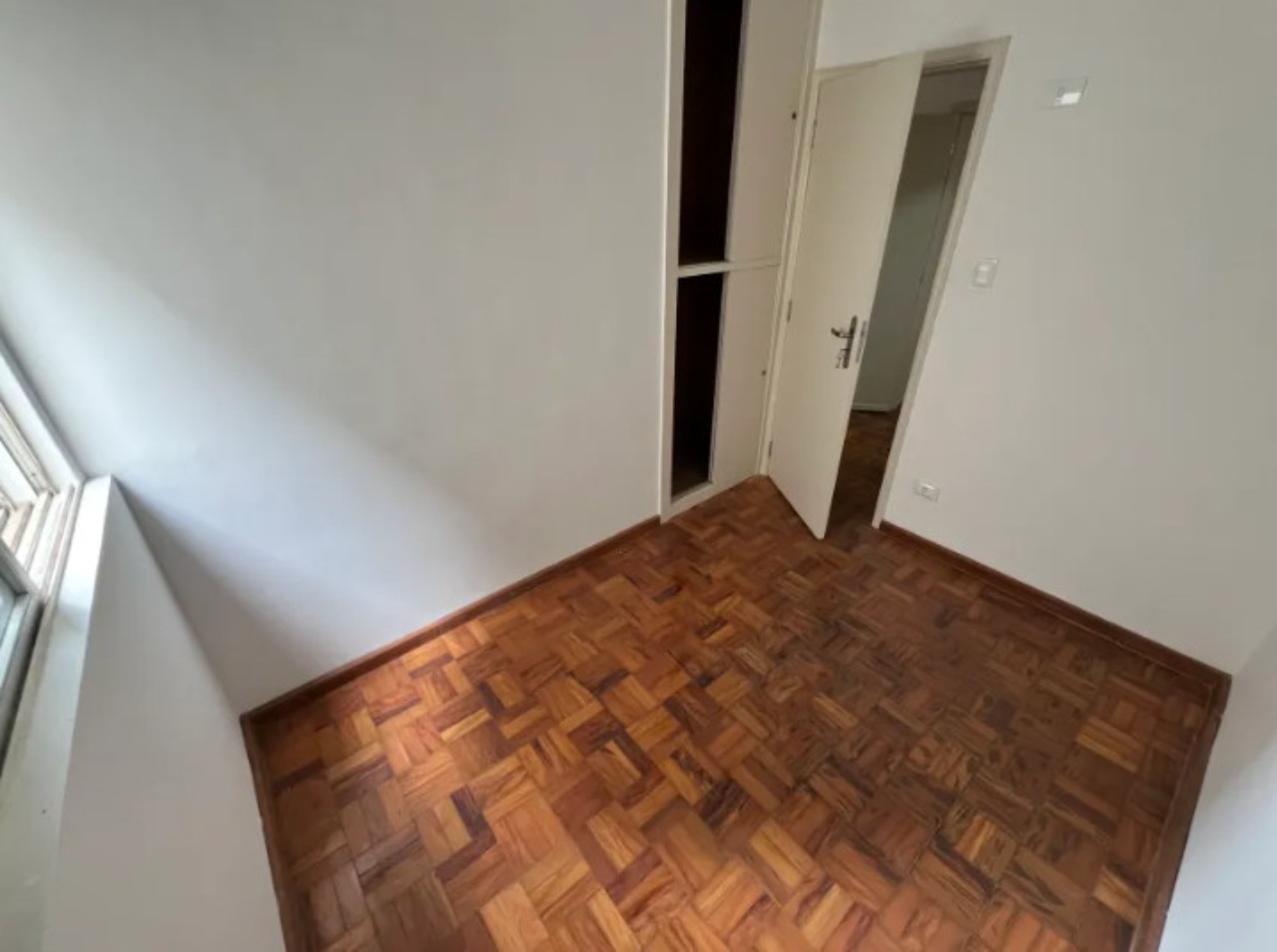 Apartamento à venda com 3 quartos, 85m² - Foto 10