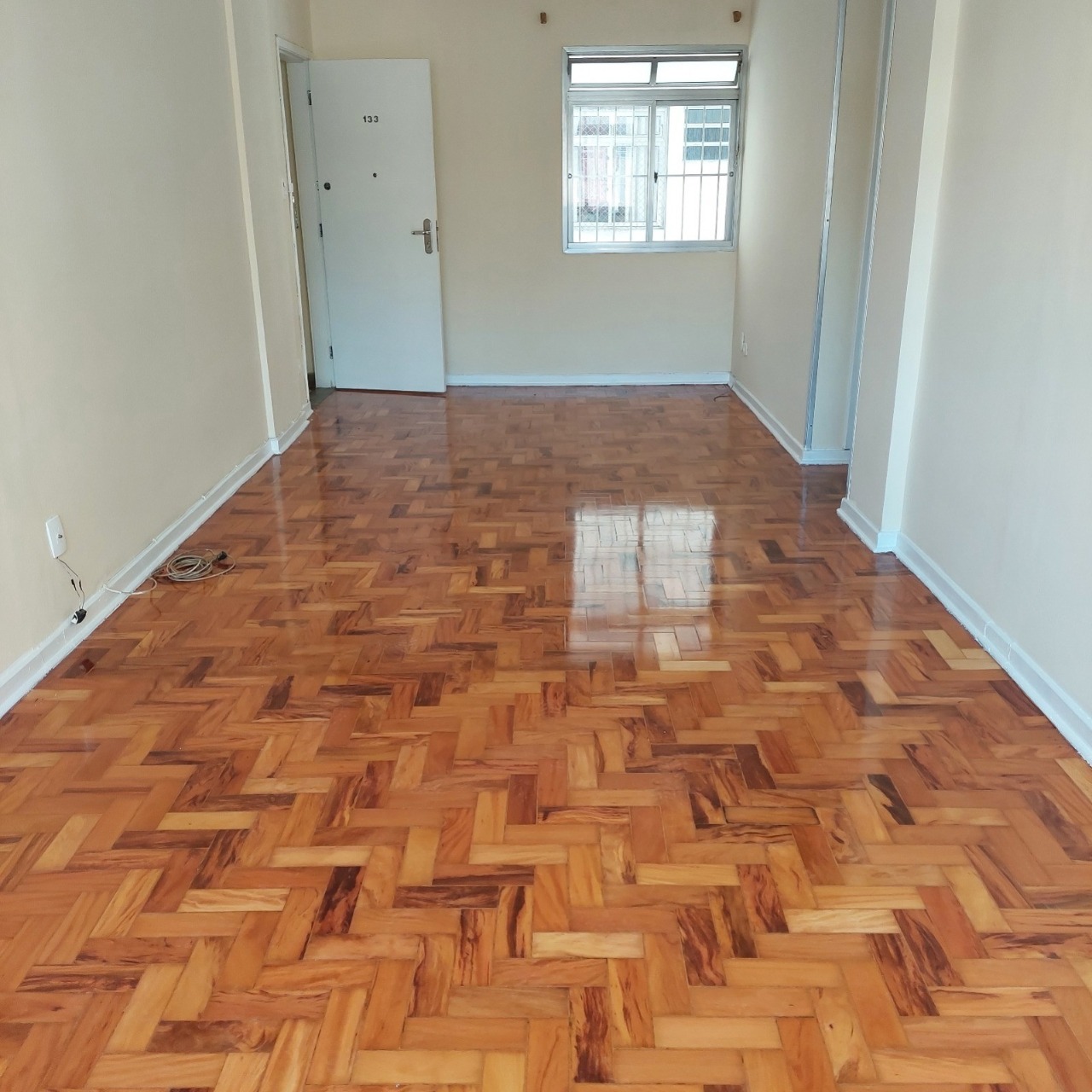 Apartamento à venda com 3 quartos, 80m² - Foto 4