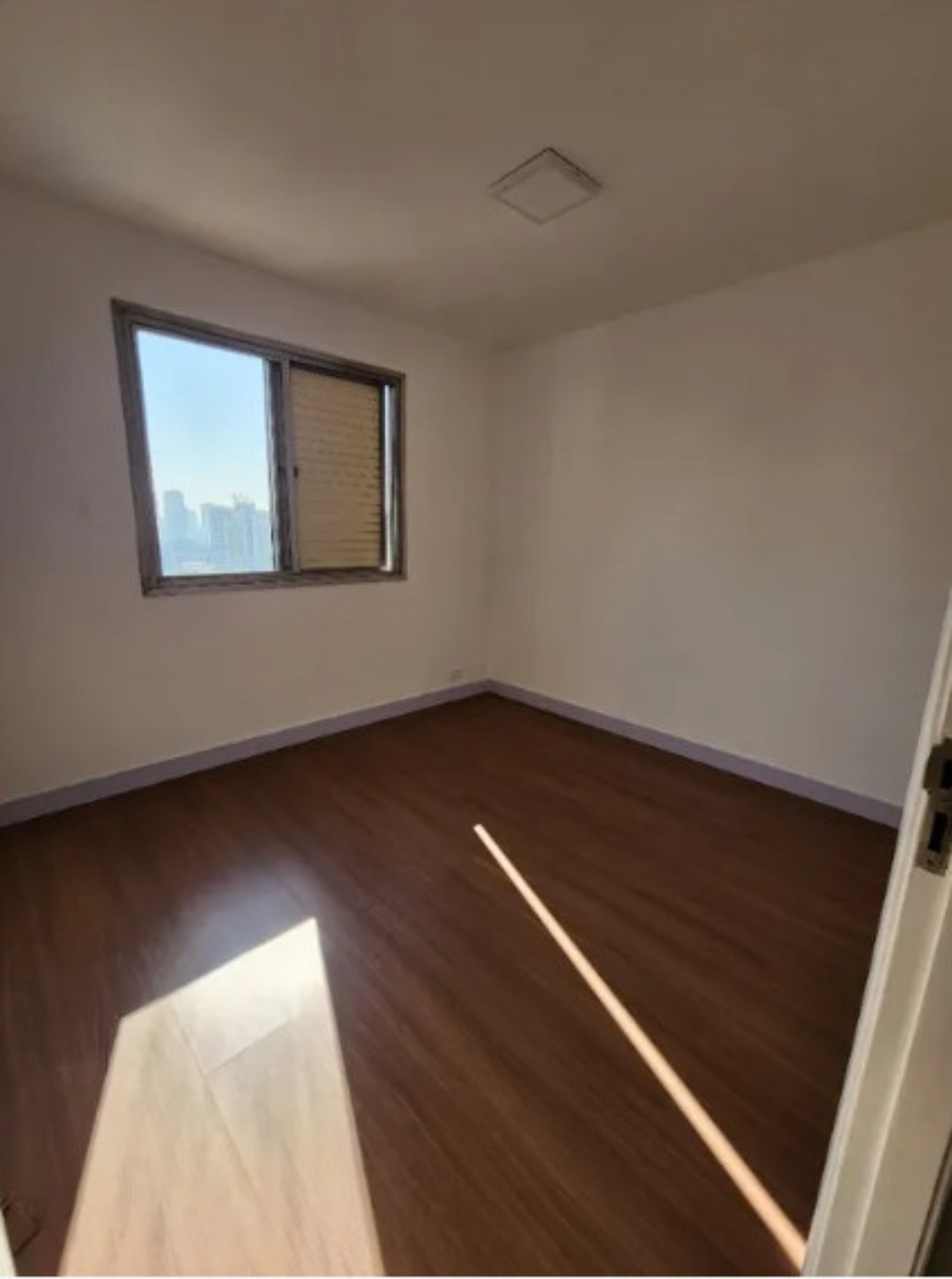 Apartamento à venda com 3 quartos, 80m² - Foto 4