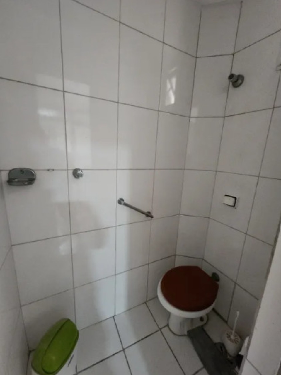 Apartamento à venda com 3 quartos, 80m² - Foto 2