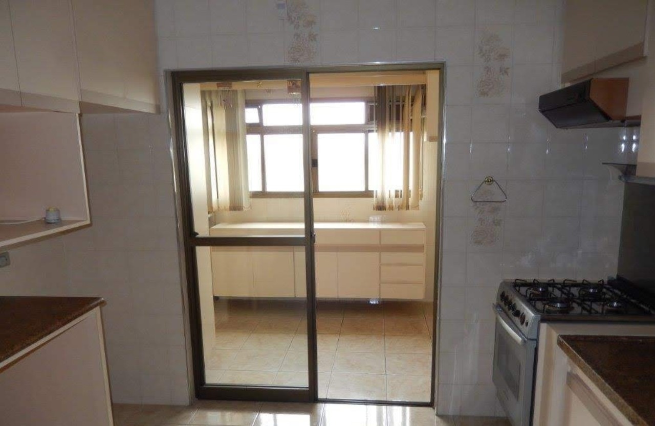 Apartamento à venda com 3 quartos, 129m² - Foto 12