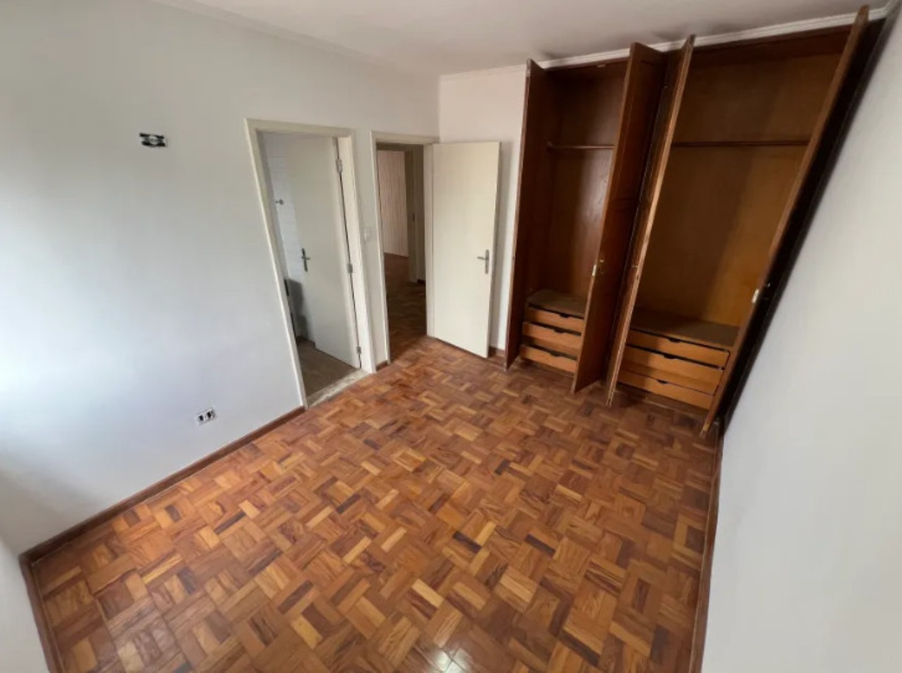 Apartamento à venda com 3 quartos, 85m² - Foto 8