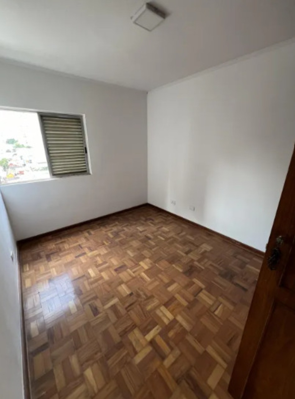 Apartamento à venda com 3 quartos, 85m² - Foto 7