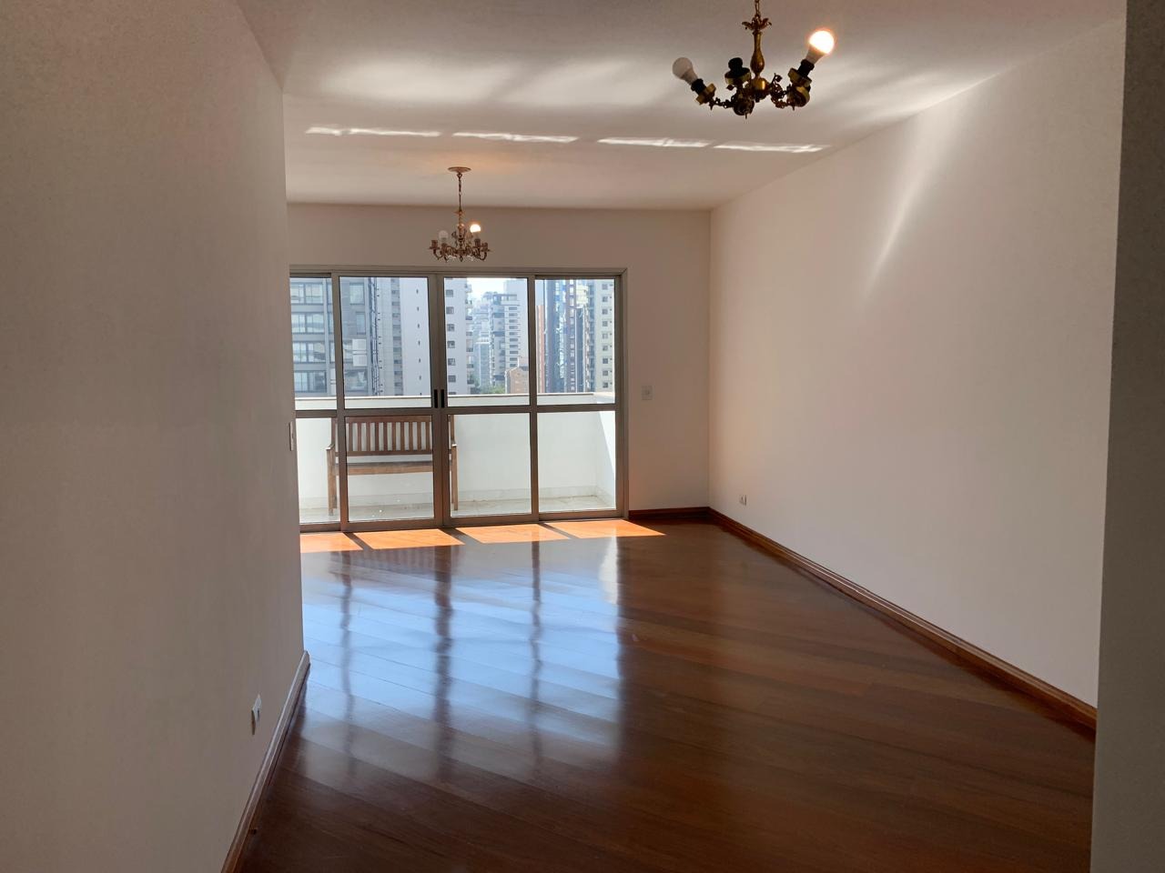 Apartamento à venda com 4 quartos, 161m² - Foto 30