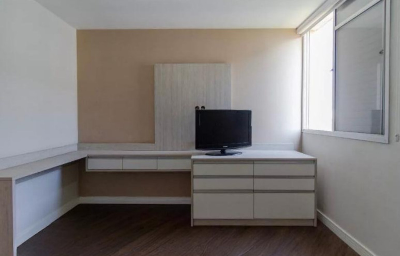 Apartamento à venda com 3 quartos, 86m² - Foto 1