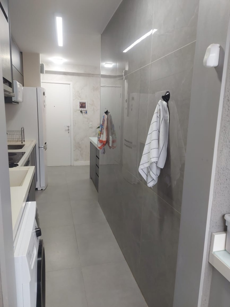 Apartamento à venda com 2 quartos, 62m² - Foto 20