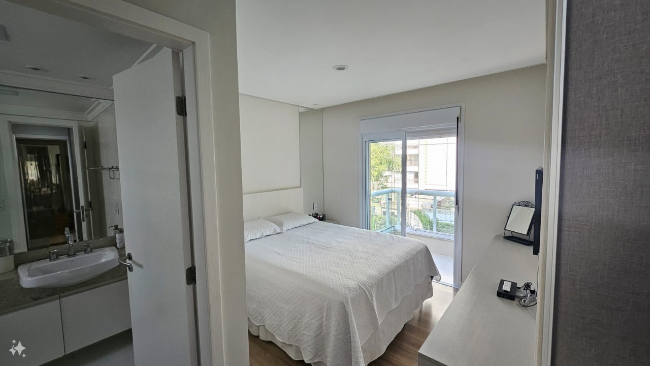 Apartamento à venda com 3 quartos, 145m² - Foto 5