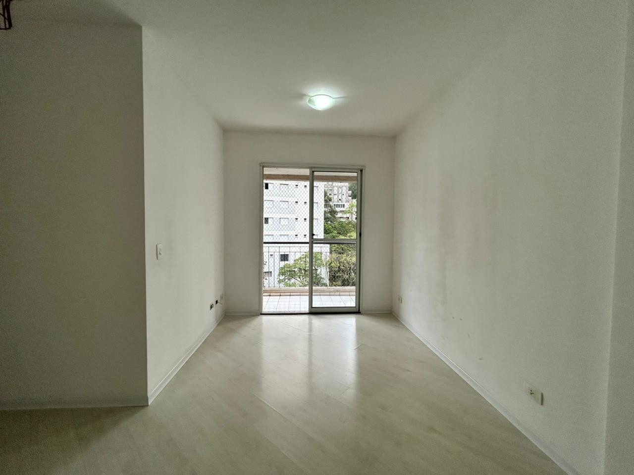 Apartamento à venda com 2 quartos, 55m² - Foto 1