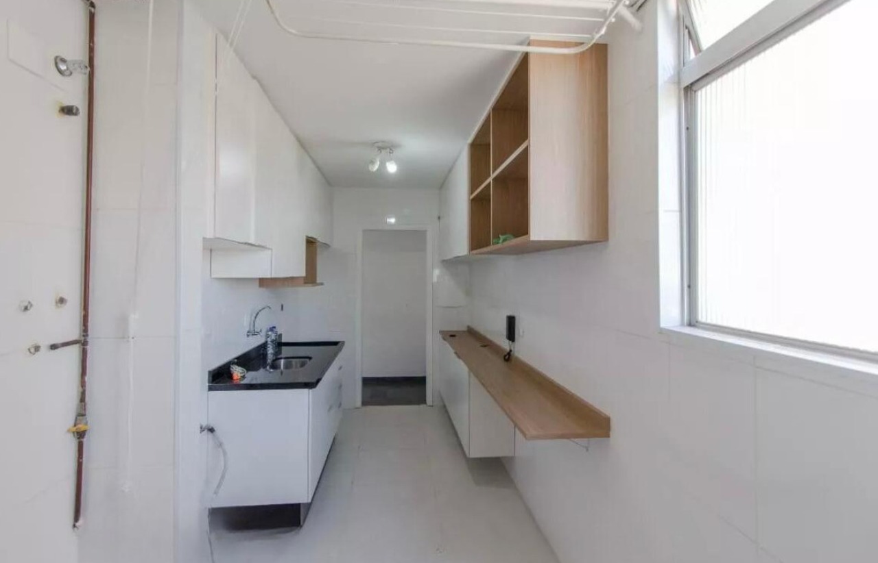 Apartamento à venda com 3 quartos, 86m² - Foto 9