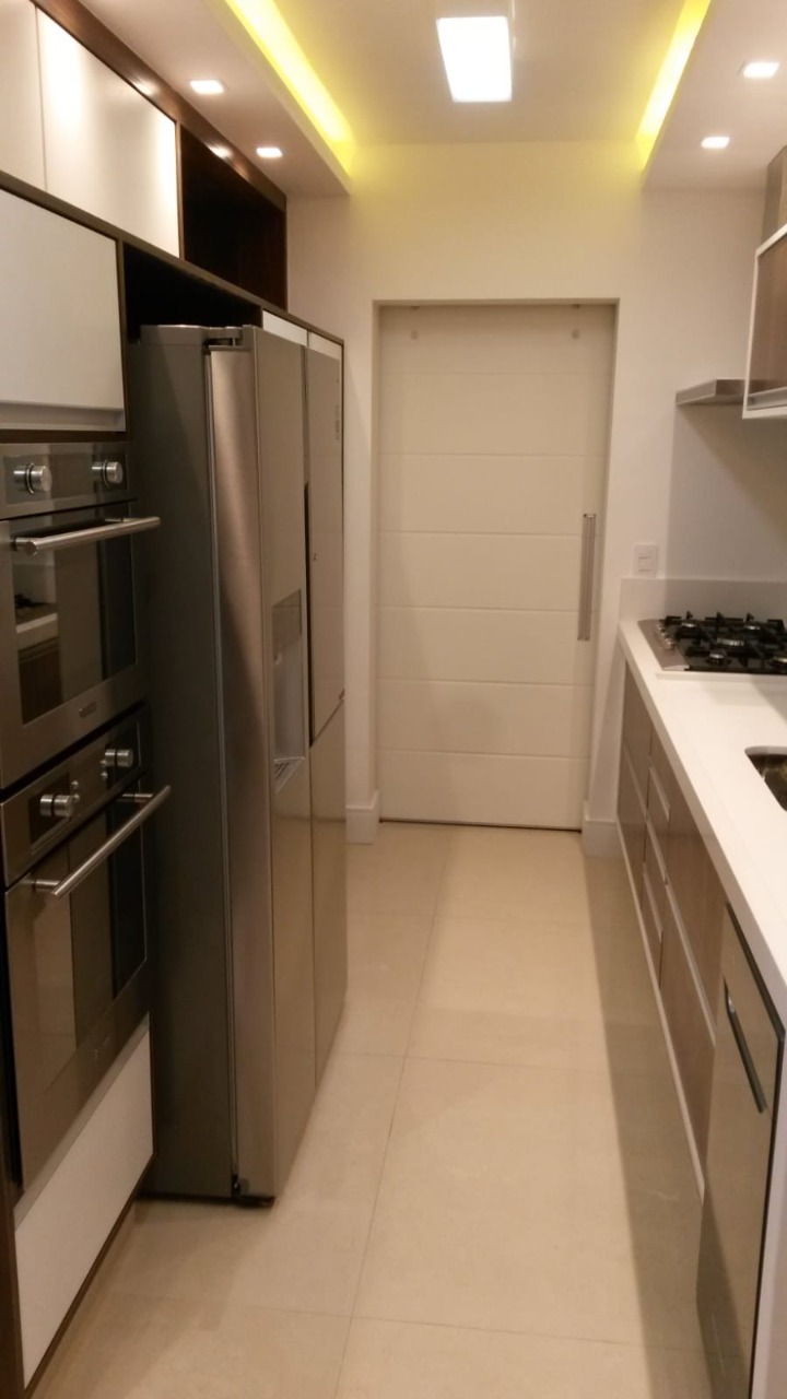 Apartamento à venda com 3 quartos, 133m² - Foto 12