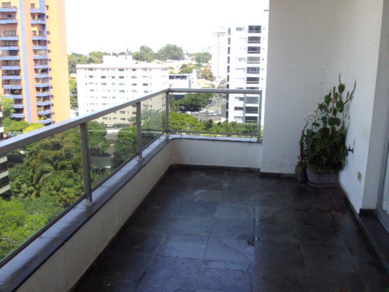 Apartamento à venda com 4 quartos, 220m² - Foto 29