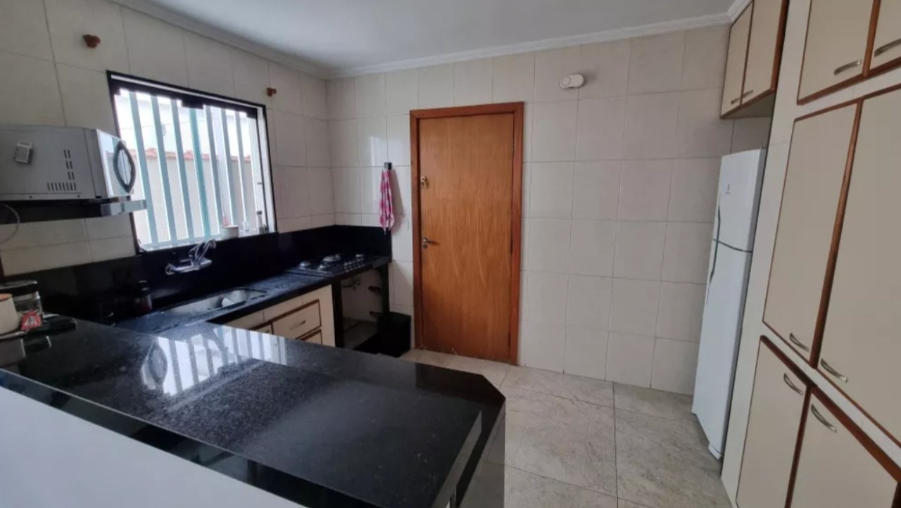 Casa à venda com 3 quartos, 128m² - Foto 15