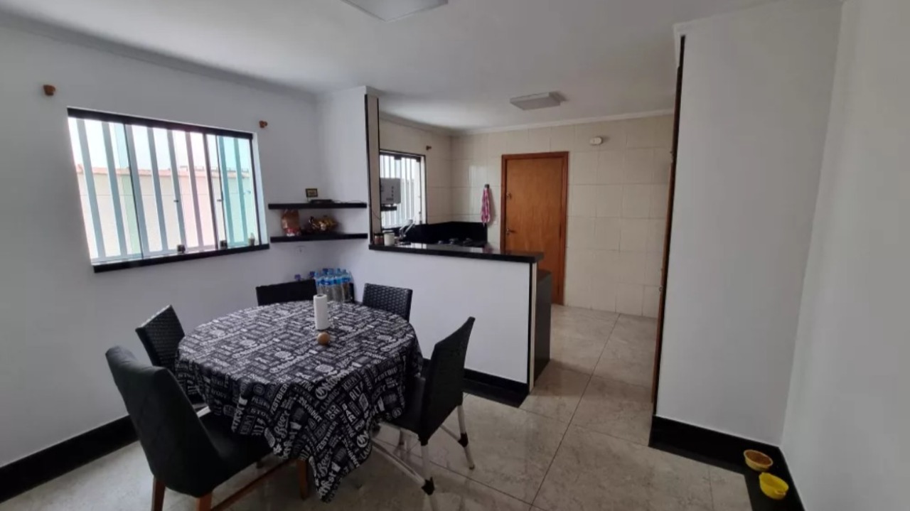 Casa à venda com 3 quartos, 128m² - Foto 12