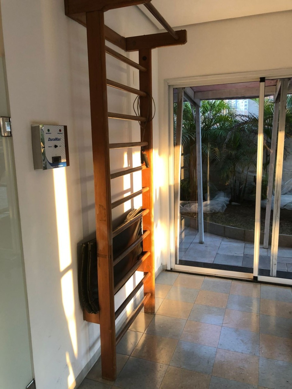 Apartamento à venda com 2 quartos, 62m² - Foto 2