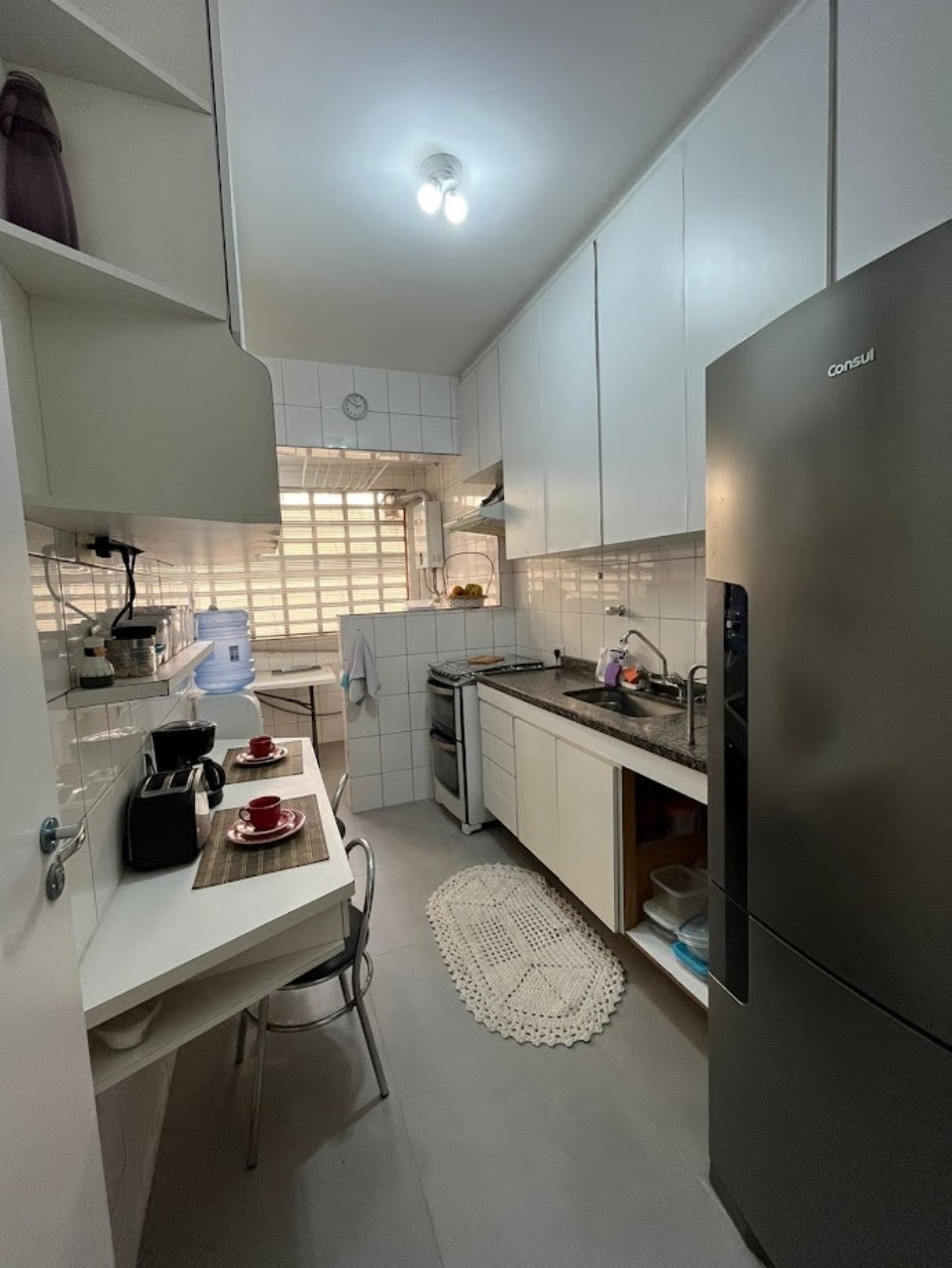 Apartamento à venda com 2 quartos, 100m² - Foto 4