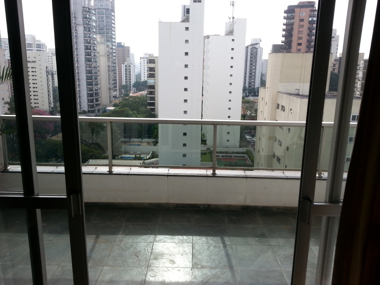 Apartamento à venda com 4 quartos, 220m² - Foto 10