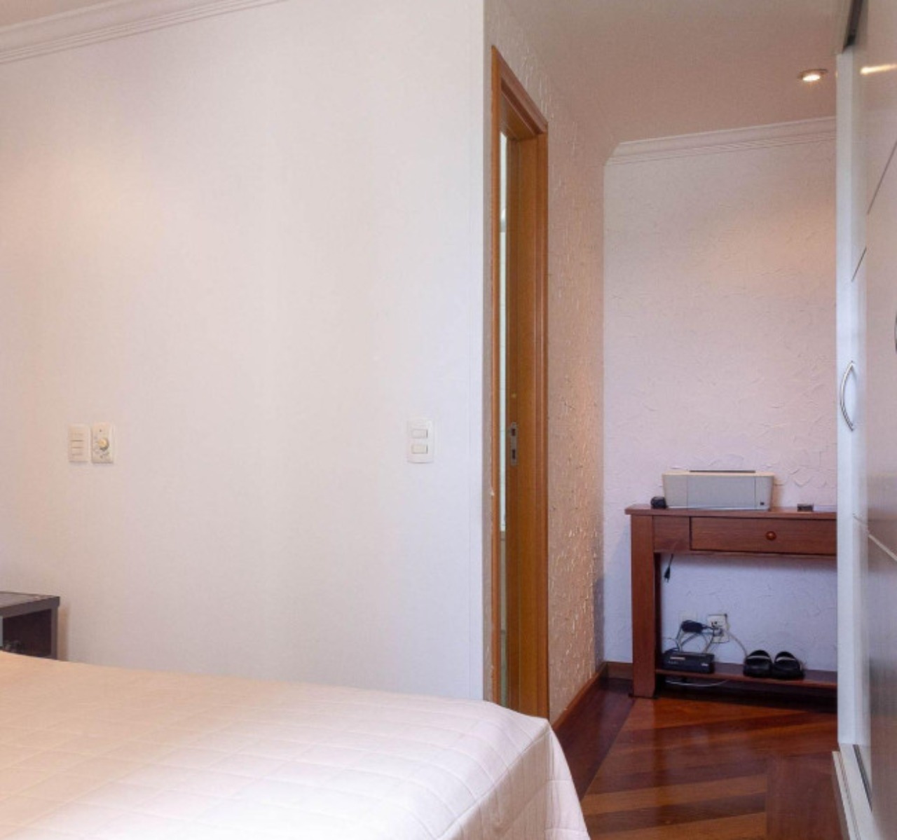 Apartamento à venda com 3 quartos, 125m² - Foto 11