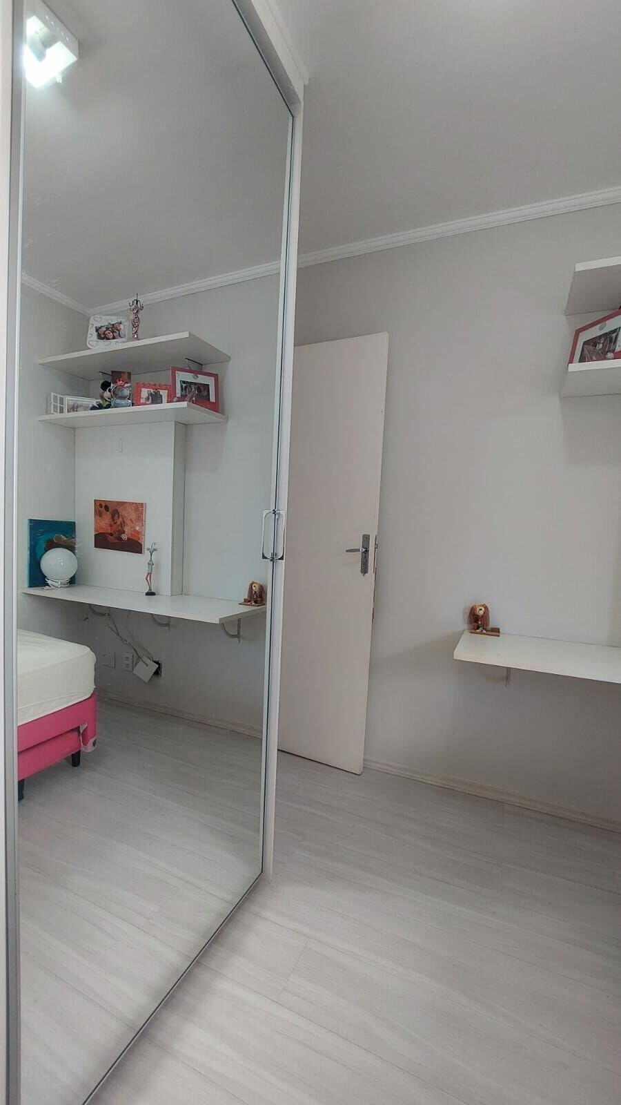 Apartamento à venda com 3 quartos, 81m² - Foto 28