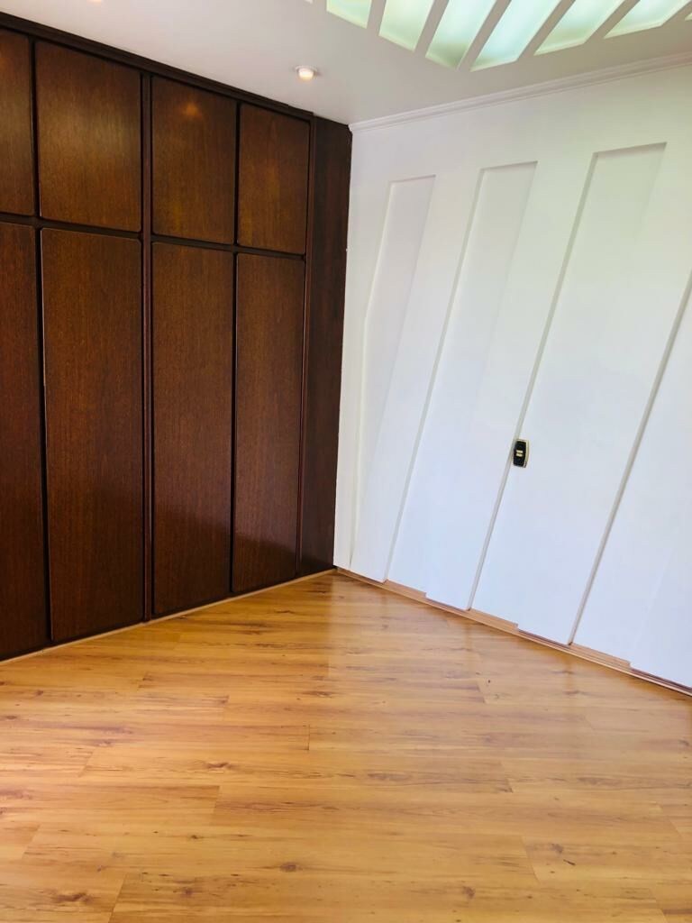 Apartamento à venda com 3 quartos, 100m² - Foto 13