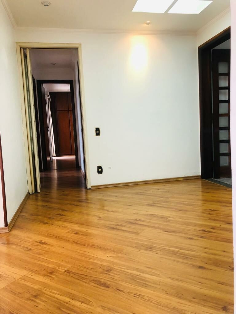 Apartamento à venda com 3 quartos, 100m² - Foto 4