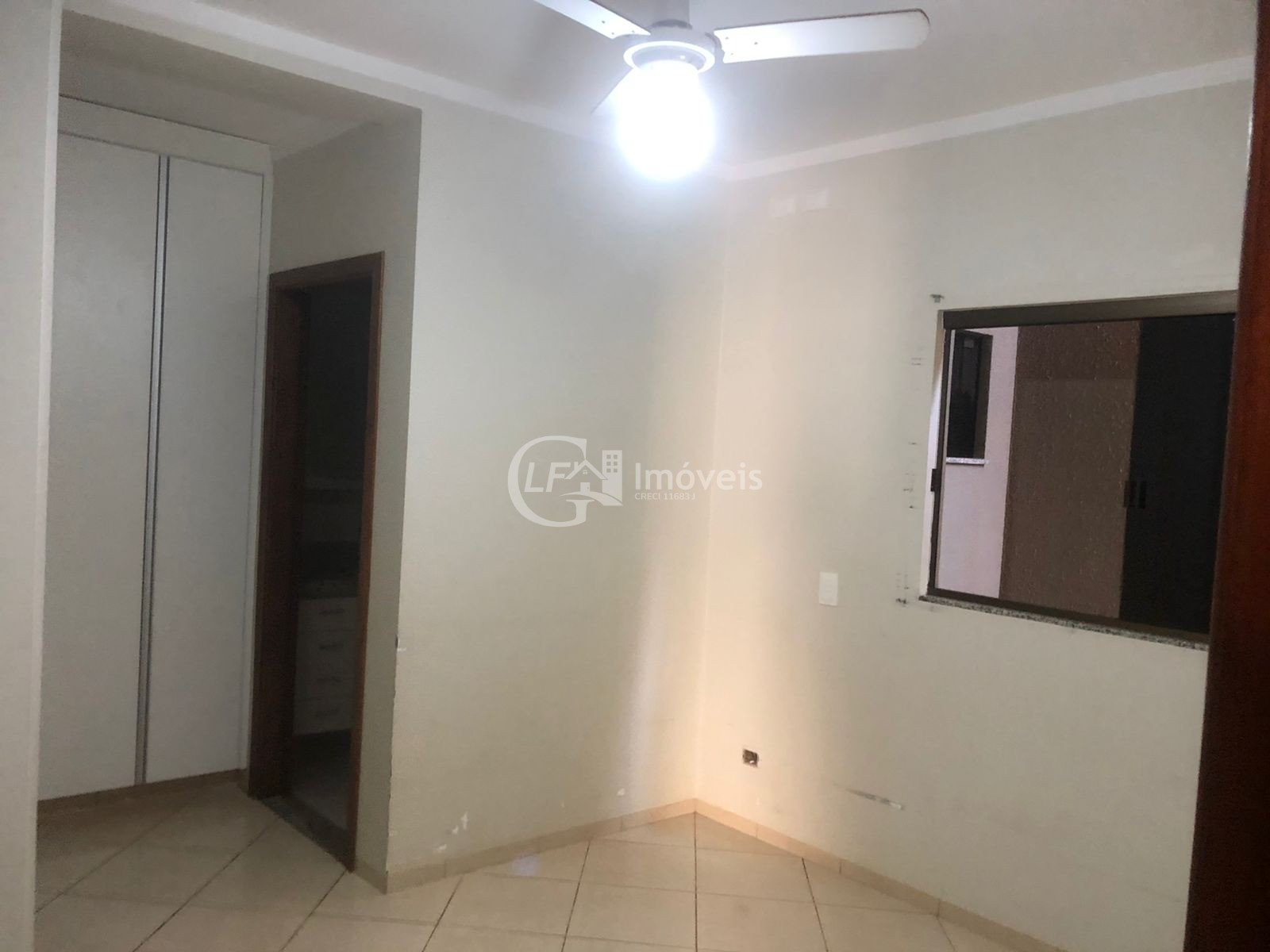 Casa à venda com 3 quartos, 150m² - Foto 7