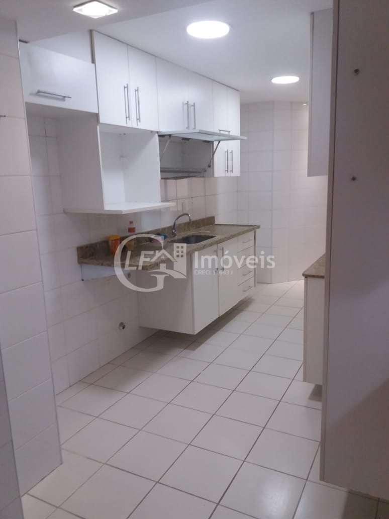 Apartamento à venda com 4 quartos, 201m² - Foto 8