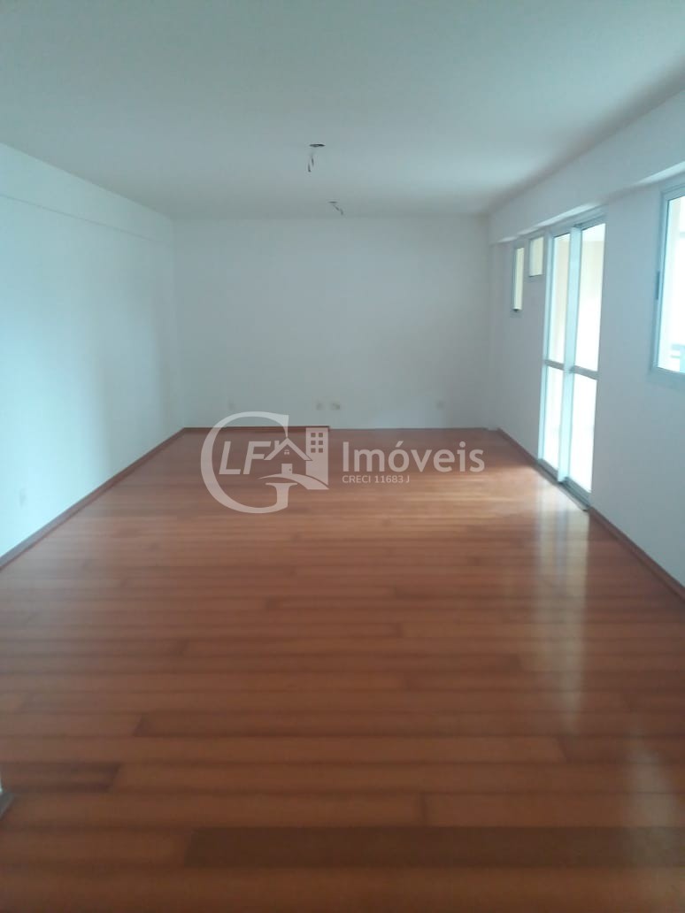 Apartamento à venda com 4 quartos, 201m² - Foto 4