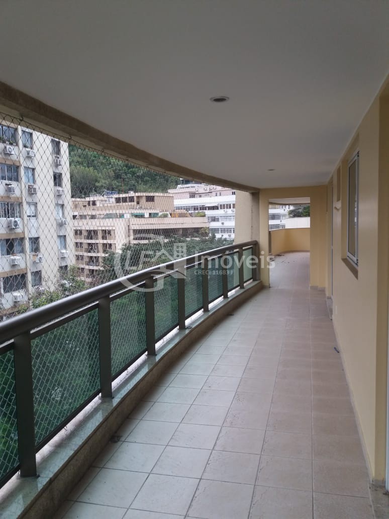 Apartamento à venda com 4 quartos, 201m² - Foto 6