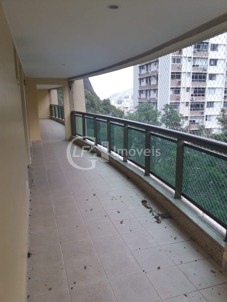 Apartamento à venda com 4 quartos, 201m² - Foto 21