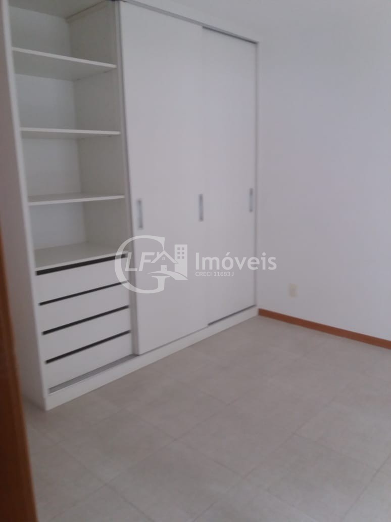 Apartamento à venda com 4 quartos, 201m² - Foto 18