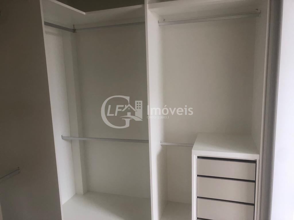 Casa à venda com 4 quartos, 237m² - Foto 29