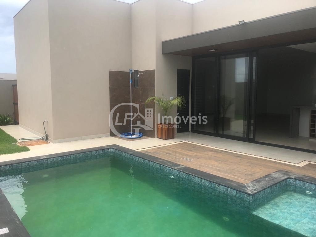 Casa à venda com 4 quartos, 237m² - Foto 12