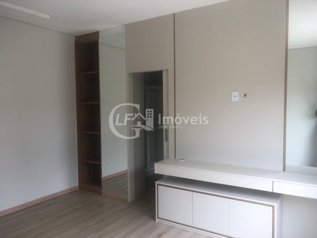 Casa à venda com 4 quartos, 237m² - Foto 28