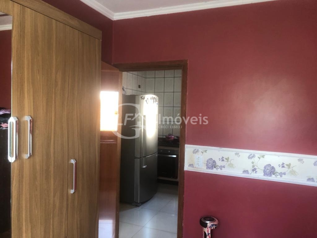 Casa à venda com 3 quartos, 200m² - Foto 8