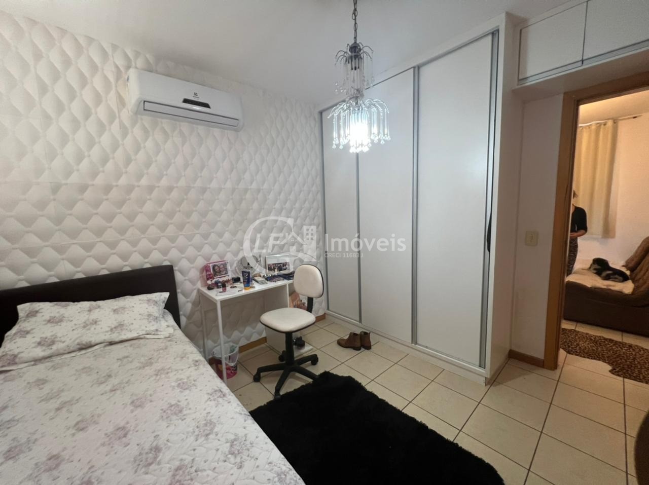 Apartamento à venda com 3 quartos, 114m² - Foto 19